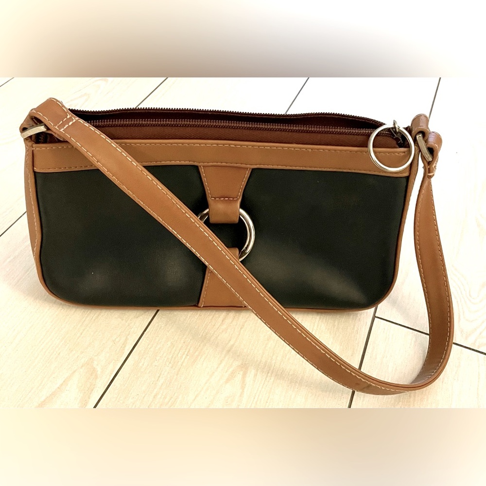Charter Club black with brown siding purse and front gold circle